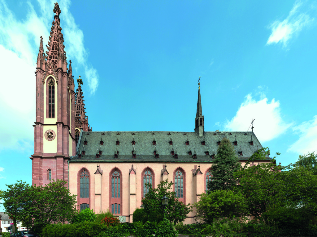 Rheingauer Dom, Geisenheim, South view