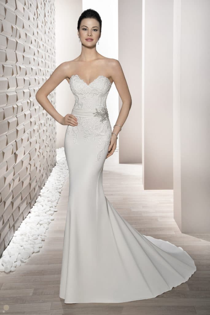 Demetrios Brautkleid