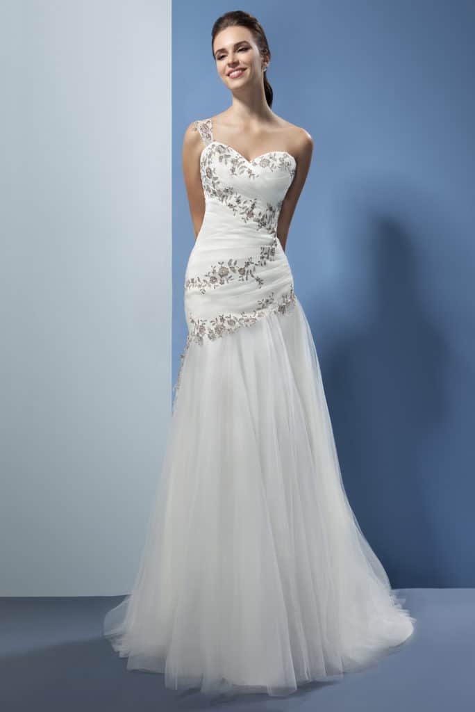Demetrios Brautkleid Oreasposa