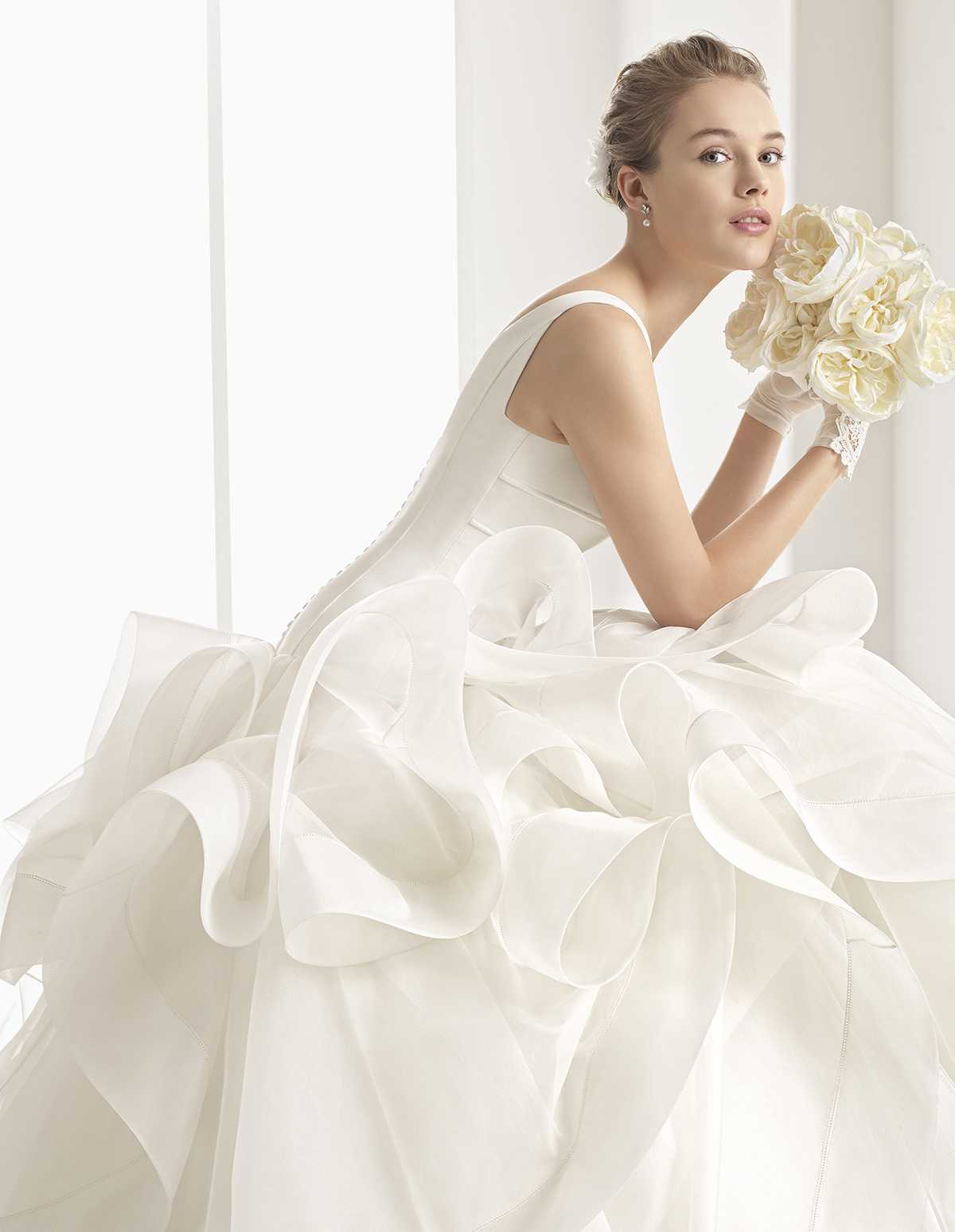 Rosa Clará Brautkleid