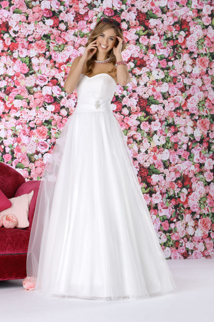 Très Chic Brautkleid
