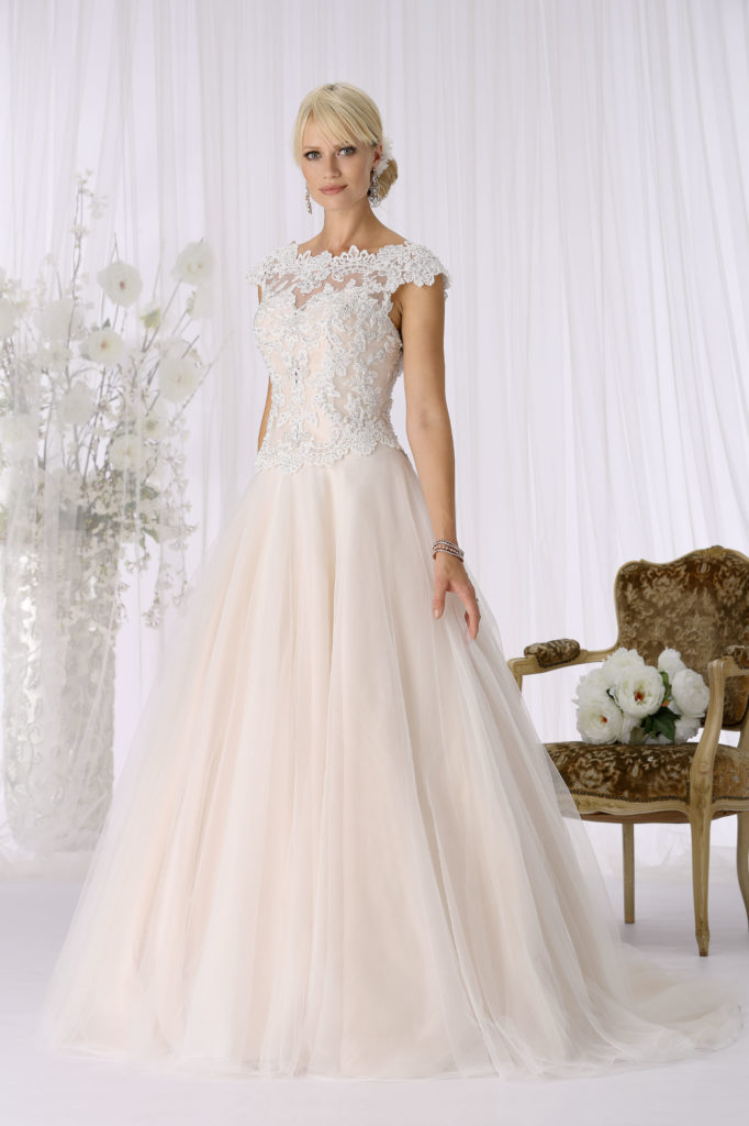 Trés Chic Brautkleid