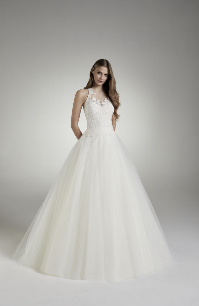 Modeca Brautkleid