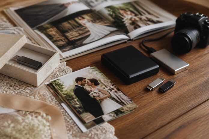 So schützen Sie wertvolle Hochzeitserinnerungen vor digitalem Verlust und Beschädigung So schützen Sie wertvolle Hochzeitserinnerungen vor digitalem Verlust und Beschädigung